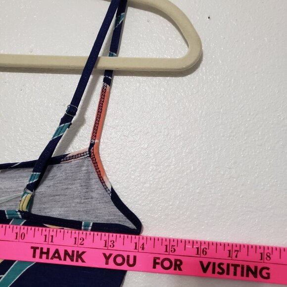 Volcom Top - Picture 2 of 10